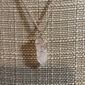 Lovisa Infinite love with quartz rose gold tone adjustable necklace